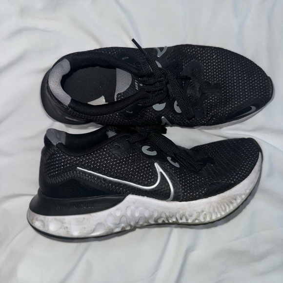 Nike Shoes - Nike Women’s Black Sneakers